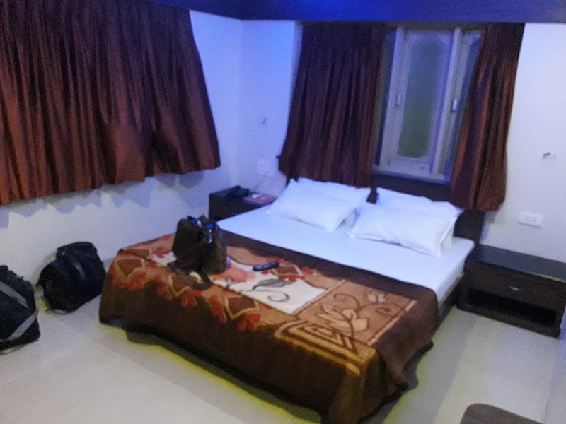 Hotel Jagat - Hotel Jagat, Bunder Chowk, Fort Rd, near ICICI Bank, Diu, Dadra and Nagar Haveli and Daman and Diu 362520, India