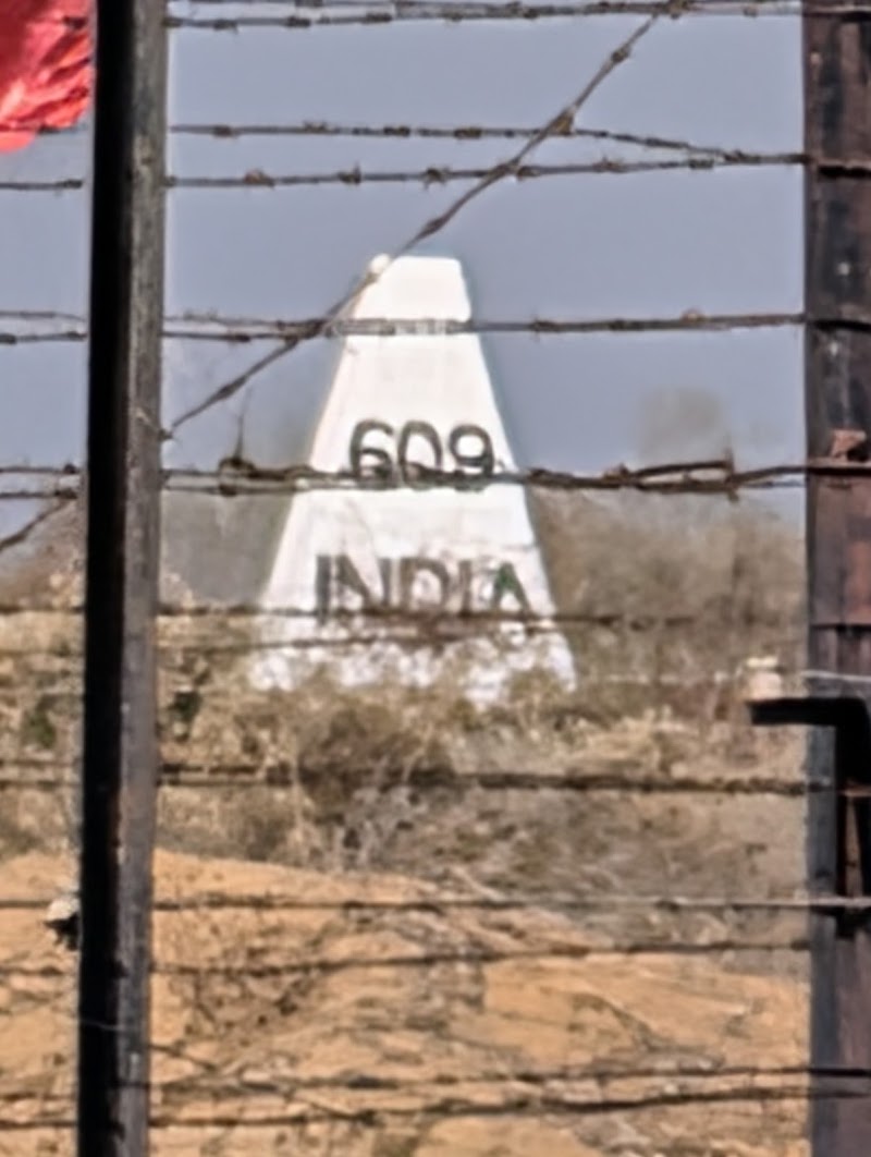 Bawaliyanwala Indo-Pak Border - Bawaliyanwala Indo-Pak Border, Pillar No 609, Tanot, Rajasthan 345022, India