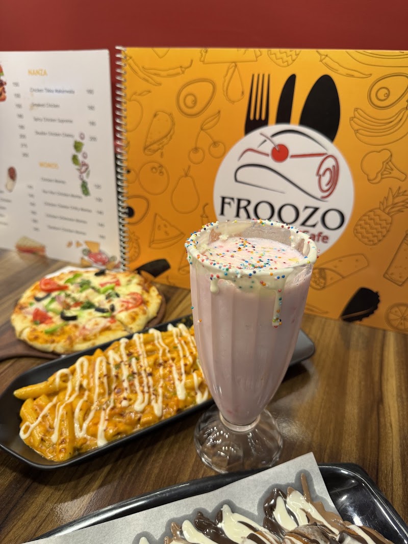 Froozo Cafe Malad - Froozo Cafe Malad Shop no. 7, Asmita Sand Dunes, opp. Radha Krishna School, Om Nagar, Sunder Nagar, Malad West, Mumbai, Maharashtra 400064, India