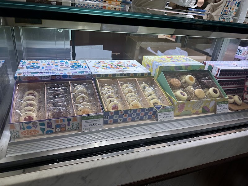 Fika/フィーカ - Fika/フィーカ, 3-chōme-14-1 Shinjuku, Shinjuku City, Tokyo 160-0022, Japan