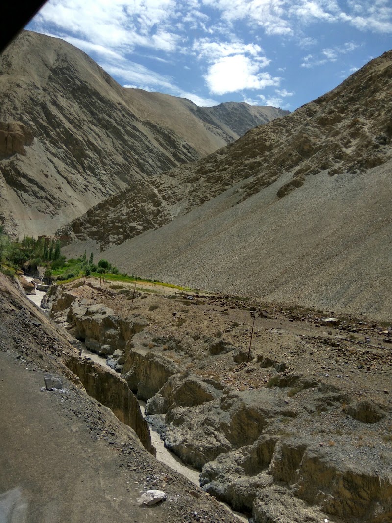 Old Leh Road - Old Leh Road, Old Leh Rd, Leh 194101