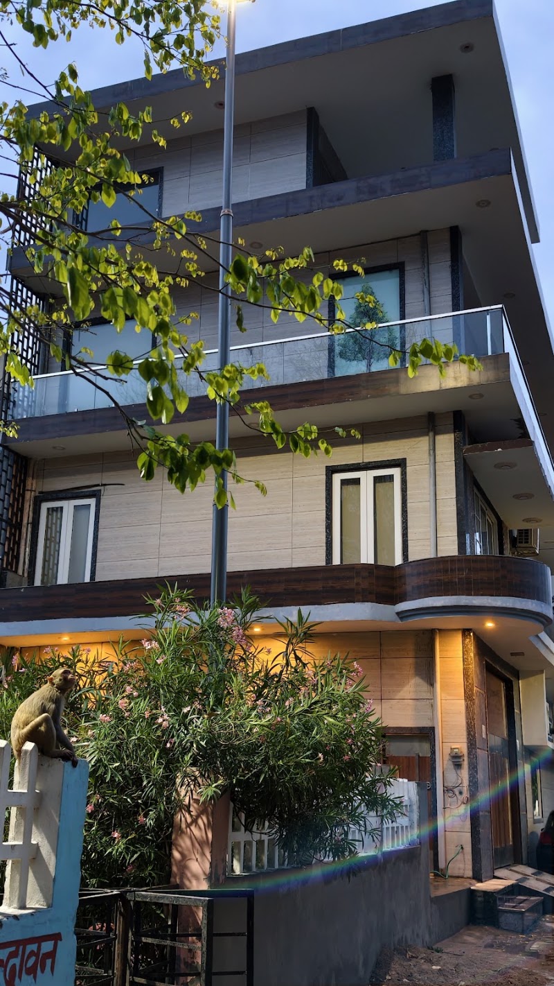 Vraj Homestay Vk - Vraj Homestay Vk, 303,304, S/1, Kailash Nagar, Vrindavan, Mathura, Uttar Pradesh 281121, India