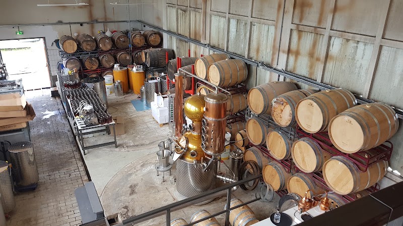 Bottle Distillery - Bottle Distillery Kanaaldijk-Zuid 1D, 5643 TZ Eindhoven, Netherlands