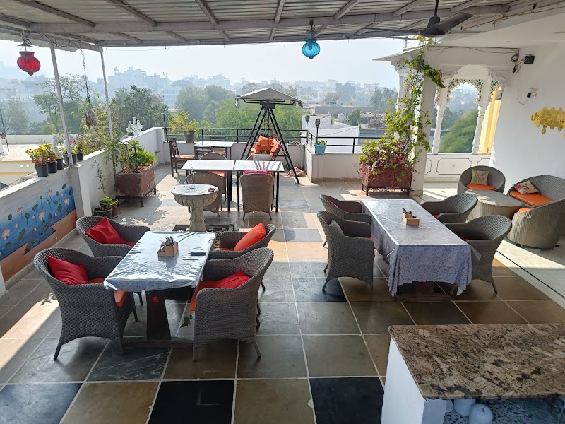Shiv Villa Homestay - Shiv Villa Homestay 7, Monika complex, Ambamata, Udaipur, Rajasthan 313001, India