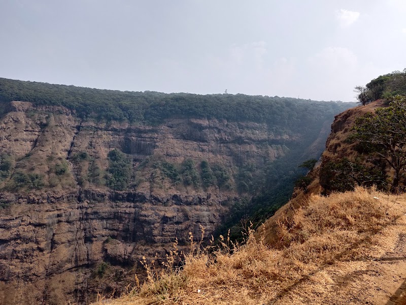 Porcupine point - Porcupine point 2726+QWJ, Maldunge, Maharashtra 410206, India