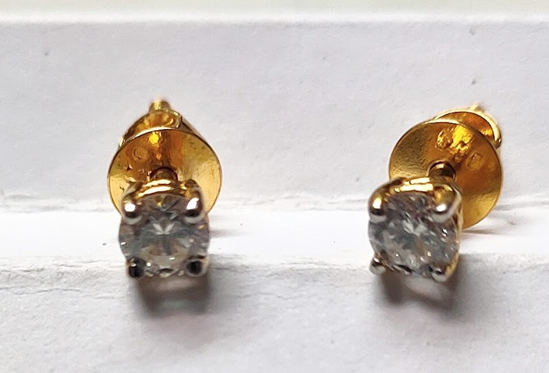 Gemstones Galleria - Gemstones Galleria 43, Ground Shop No.3, Moti Mahal Building, Dhanji Street, Nagadevi Cross Ln, near Mumbadevi Temple, Agiary, Kalbadevi, Mumbai, Maharashtra 400003, India