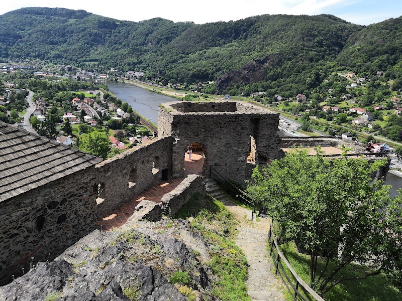 Hrad Střekov - Hrad Střekov, Na Zacházce 844, 400 03 Ústí nad Labem-Střekov, Czechia