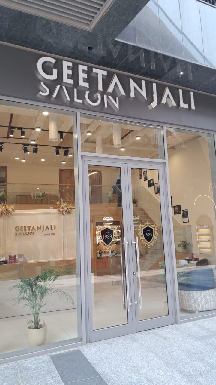 Geetanjali Salon - Good Earth Sixty9 Mall, Gurugram - Geetanjali Salon - Good Earth Sixty9 Mall, Gurugram Ground Floor, Good Earth Sixty9 Mall, nearby Blue Stone, Gurugram, Haryana 122101, India