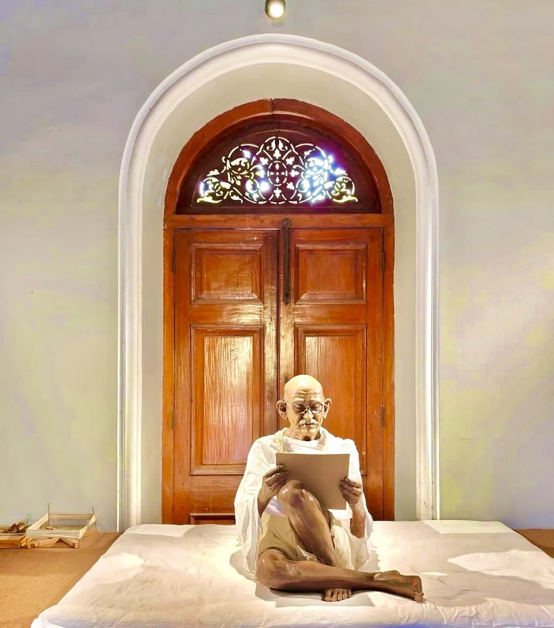 Aga Khan Palace - Aga Khan Palace HW32+2JM, Palace View Society, Kalyani Nagar, Pune, Maharashtra 411006, India