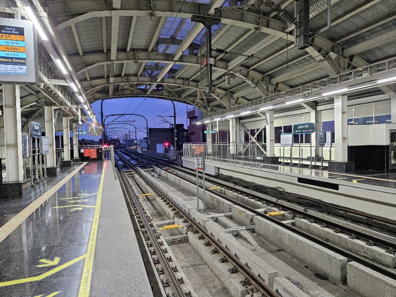 Metro Station