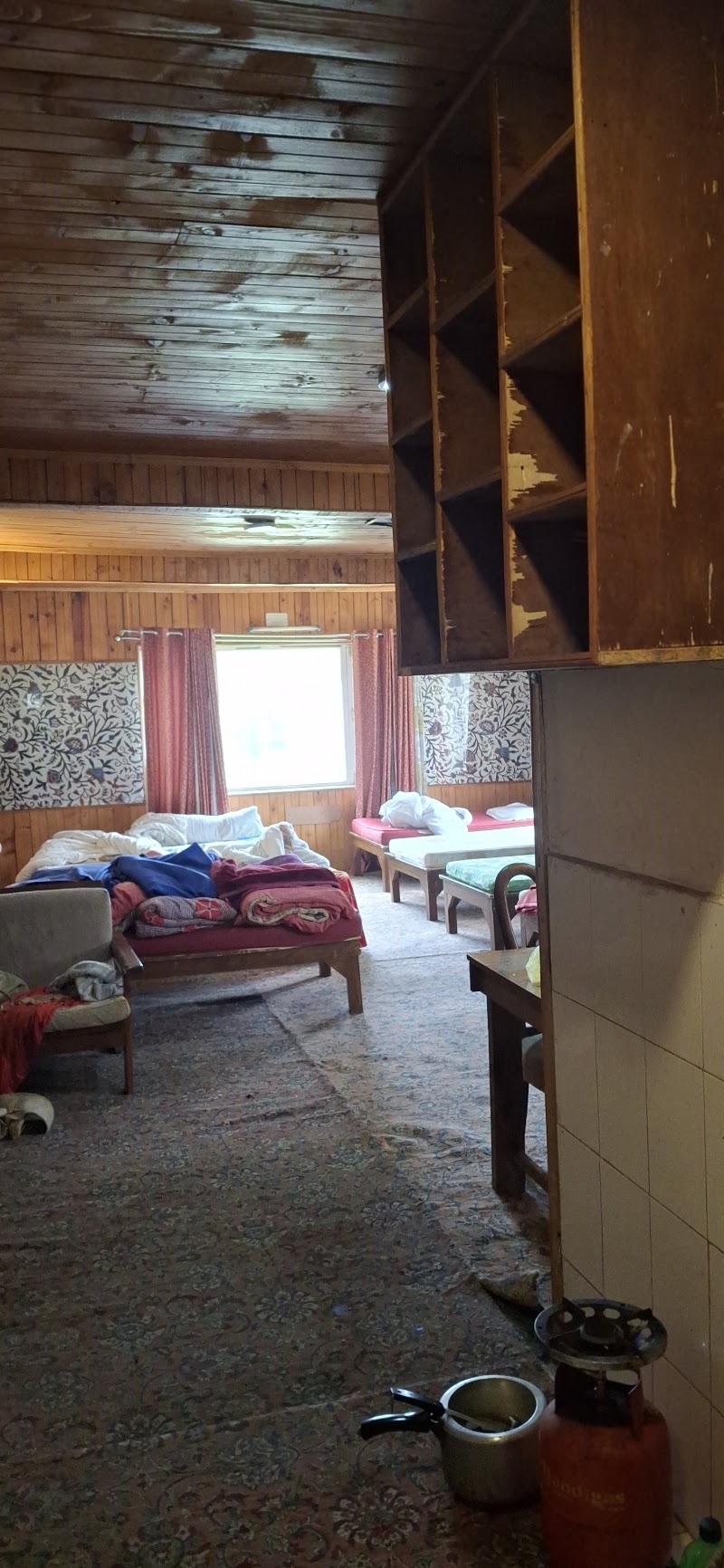 JKTDC 8-bedded Hut - JKTDC 8-bedded Hut 29WM+RC8, Gulmarg, 193403