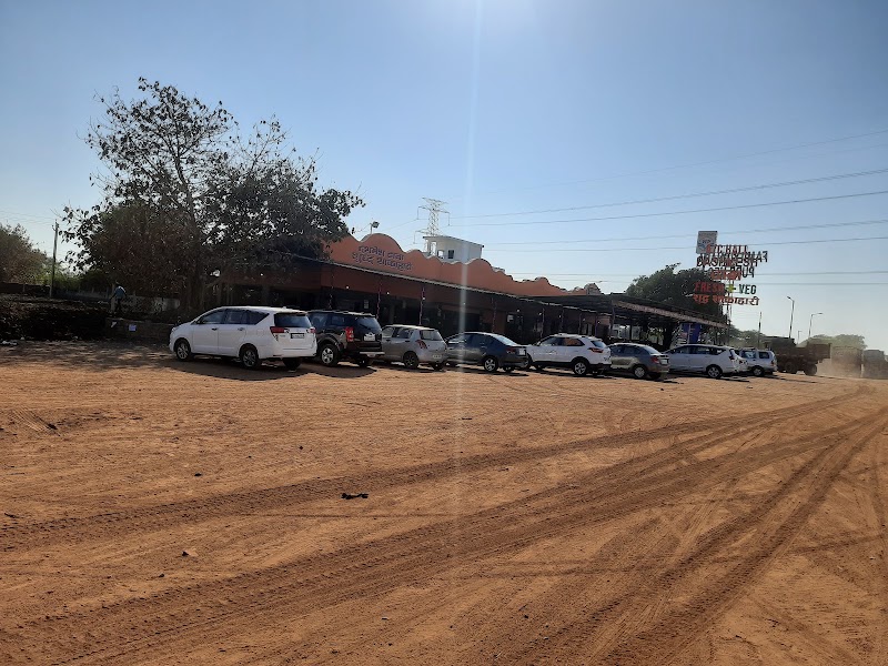 Dashmesh Dhaba (pure veg) - Dashmesh Dhaba (pure veg), NH 53, Bhanpuri, Chhattisgarh 491441, India