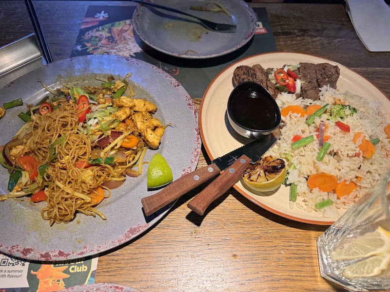 Banana Tree West Hampstead - Banana Tree West Hampstead 237-239 W End Ln, London NW6 1XN, UK