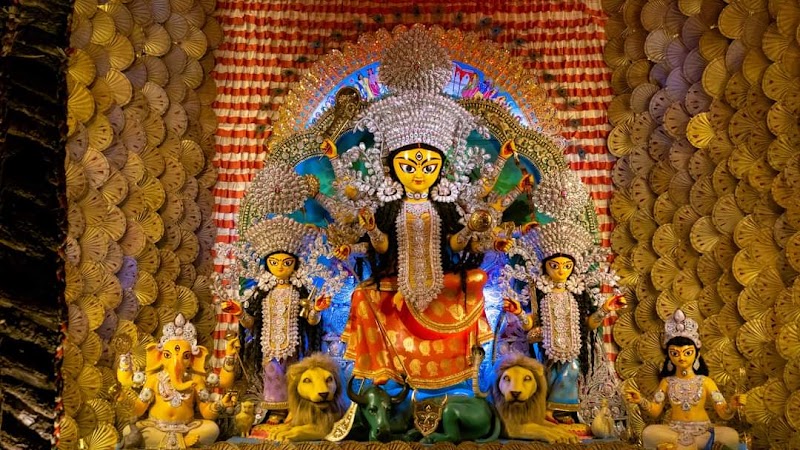 Shibmandir Sarbojanin Durgotsab Samiti - Shibmandir Sarbojanin Durgotsab Samiti, 25, Lake Temple Rd, Lake Range, Kalighat, Kolkata, West Bengal 700029, India