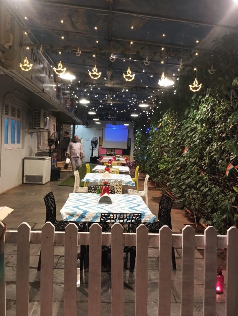 Youthville Juhu JVPD Scheme - Premium Student Hostel & PG in Mumbai - Youthville Juhu JVPD Scheme - Premium Student Hostel & PG in Mumbai, Youthville Hostel, 64 - Gulmohar, N S Rd 1, JVPD Scheme, Juhu, Swastik Society, Vile Parle West, w, Mumbai, Maharashtra 400056, India