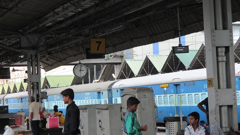 Bengaluru City Junction Railway Station - Bengaluru City Junction Railway Station, Kempegowda, Sevashrama, Bengaluru, Karnataka 560023, India