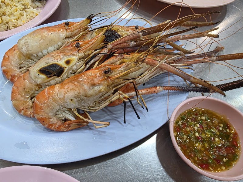 Lek Seafood - Lek Seafood Phadung Dao Rd, Khwaeng Samphanthawong, Khet Samphanthawong, Krung Thep Maha Nakhon 10100, Thailand