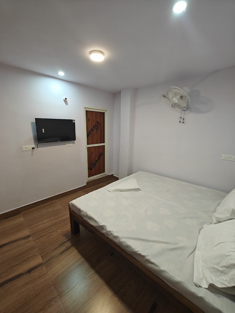 Stay in Banarasiya - Stay in Banarasiya Chetganj Rd, Habibpura, Ramakanth Nagar, Chetganj, Varanasi, Uttar Pradesh 221005, India