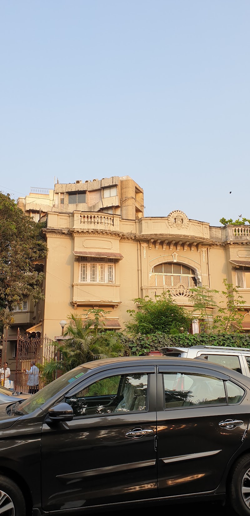 Mount Blanc Apartments - Mount Blanc Apartments, 3R5C+QVC, Bandra West, Mumbai, Maharashtra 400050, India