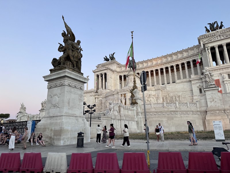 Biga Tours, Rome Golf Cart Tours - Biga Tours, Rome Golf Cart Tours, V. Monterone, 19, 00186 Roma RM, Italy