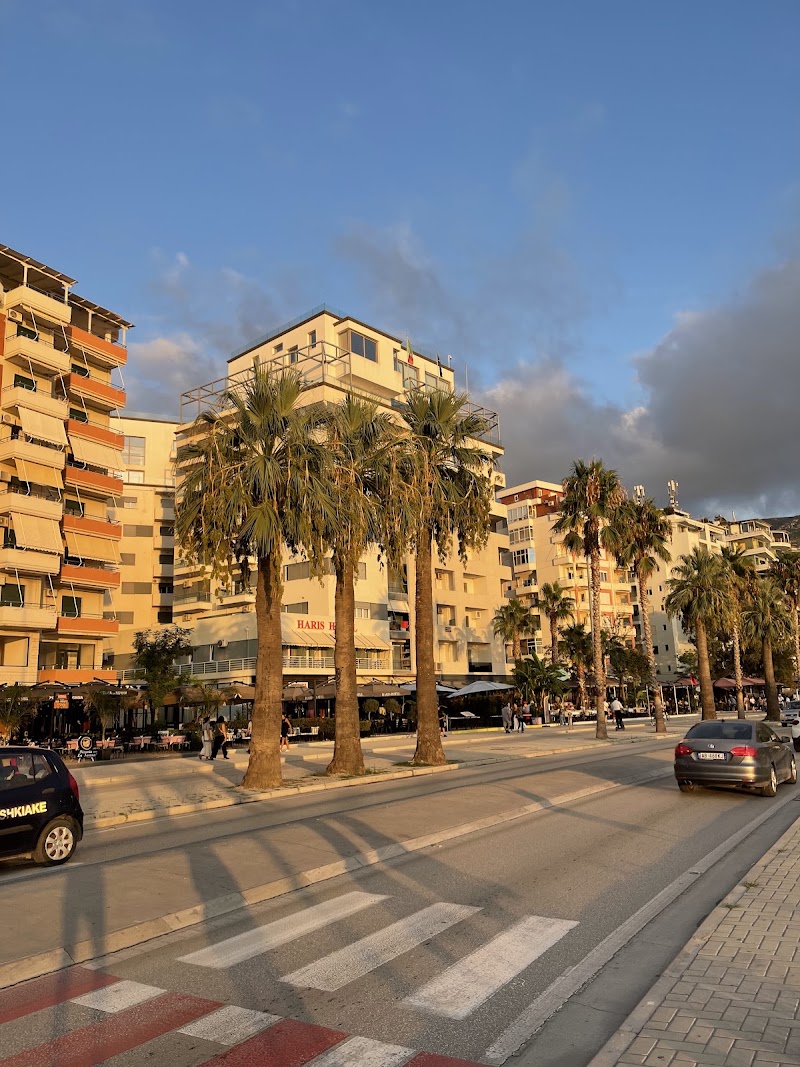 Beach side walk - Beach side walk, Rruga Çamëria 1, Vlora 9401, Albania