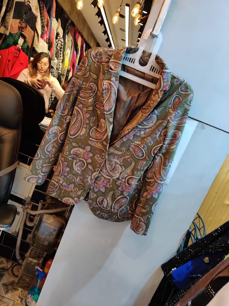 Clothes 'N; More - Clothes 'N; More Shop No.4 & 5, Ajmal Khan Rd, near Metro Station, Block 1, WEA, Karol Bagh, New Delhi, Delhi, 110005, India