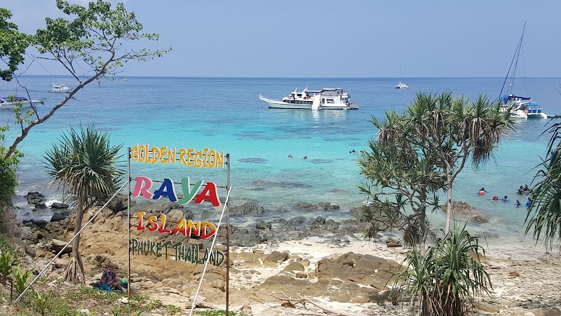 Racha Yai Dive Spot - Racha Yai Dive Spot J94H+M32, Rawai, Mueang Phuket District, Phuket 83100, Thailand