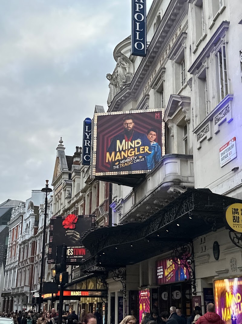 Apollo Theatre - Apollo Theatre, Shaftesbury Ave, London W1D 7EZ, UK