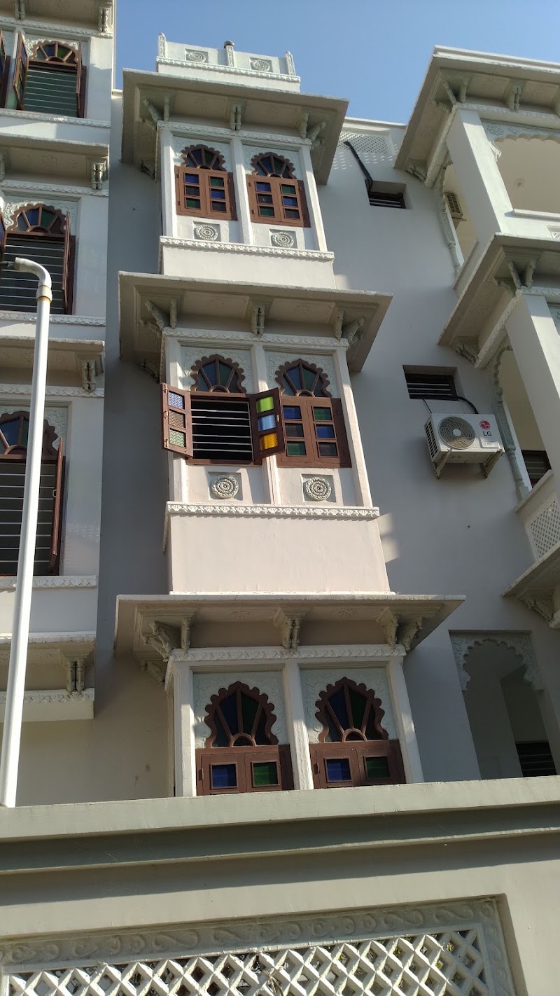 OYO Home 40055 Shree Heritage Villa - OYO Home 40055 Shree Heritage Villa 36, Pathon ki Magri, Sevashram Choraha, near Canara Bank, Subhash Nagar, Udaipur, Rajasthan 313002, India