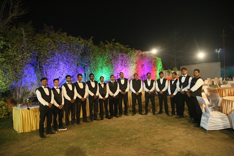 COUNTRY CLUB HOSPITALITY & HOLIDAYS LTD - COUNTRY CLUB HOSPITALITY & HOLIDAYS LTD EROS REGENCY, Charmwood Village, Sector 39, Faridabad, Haryana 121009, India