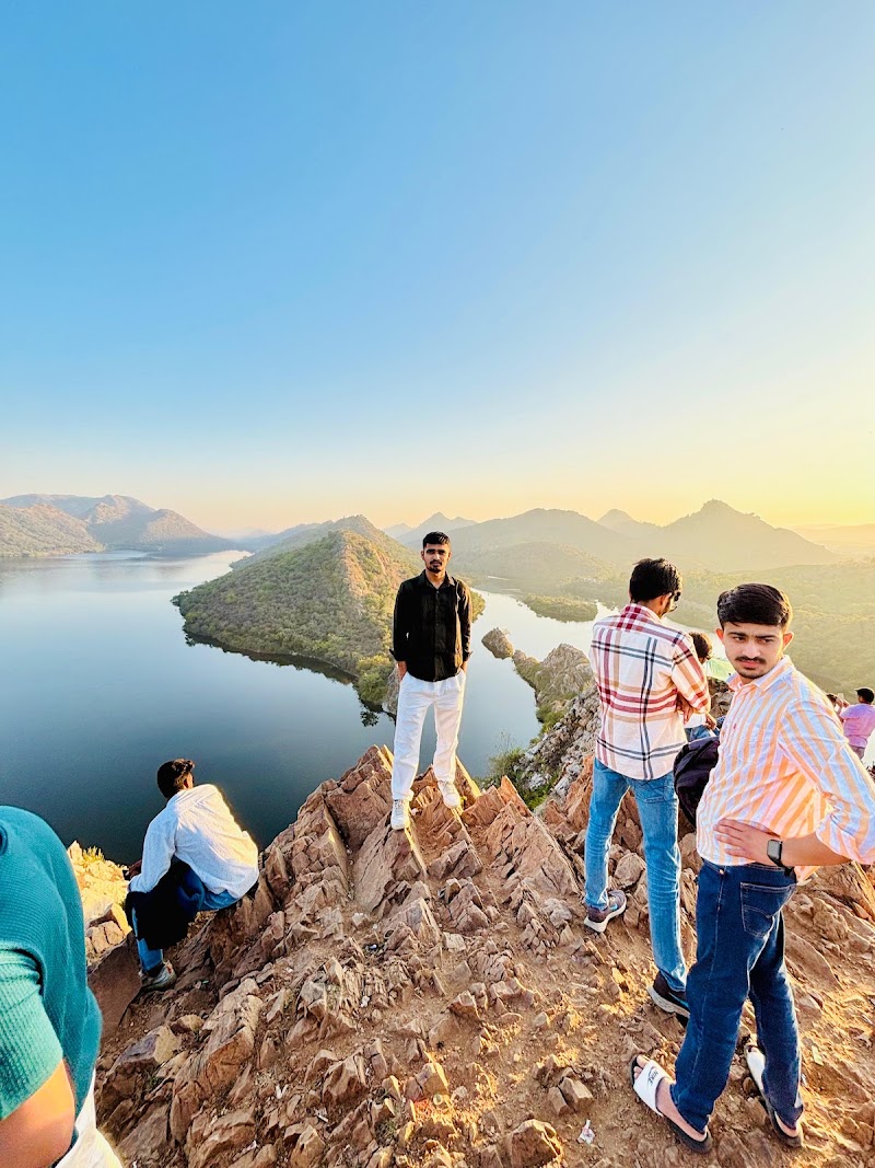 Baahubali Hills, Udaipur - Baahubali Hills, Udaipur JJF8+8X, Morwaniya, Rajasthan 313011, India