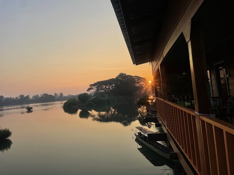 SODA River View Guesthouse - SODA River View Guesthouse, Sunrise side, Khong district, Don Det 16000, Laos