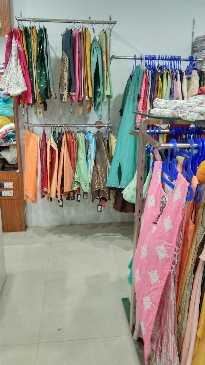 Penguin - Penguin, 3/56, Old Hospital St, KCA Nagar, Gobichettipalayam, Tamil Nadu 638452, India