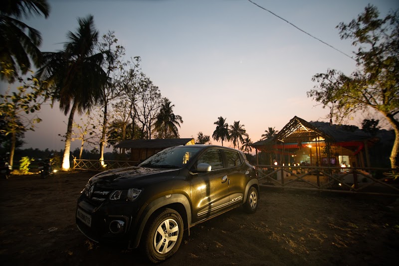 Stay Chill Hampi - Stay Chill Hampi 8CXP+Q86, Waterfalls Road, Sanapur, Karnataka 583234, India