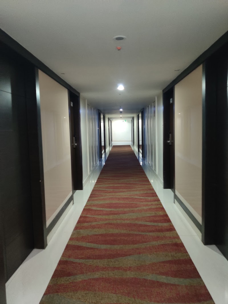 Hotel Shree Venkateshwara - Hotel Shree Venkateshwara, 6-1-74,LAKDIKAPUL METRO STATION NEAR, PILLAR NO:1209, Ambedkar Colony, Lakdikapul, Hyderabad, Telangana 500004, India