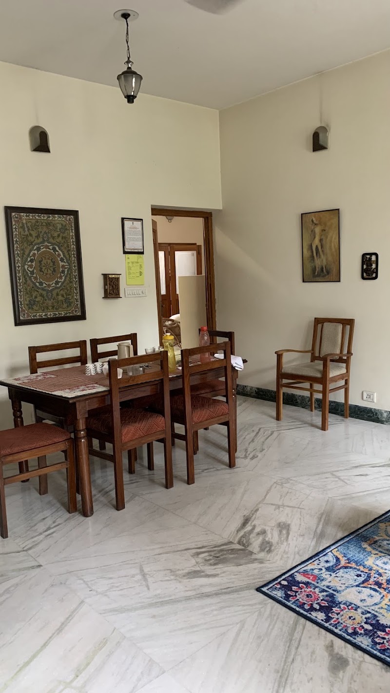 Sandy's Home Stay - Sandy's Home Stay 8 B/B, Gandhi Nagar, Jammu, 180004