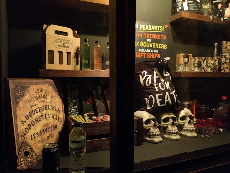 The Edinburgh Dungeon - The Edinburgh Dungeon, 31 Market St, Edinburgh EH1 1DF, UK