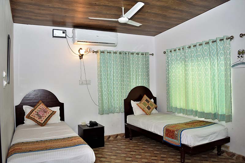 Sun Heritage Home & Villa - Sun Heritage Home & Villa Boheda Haveli , Kalaji Goraji, Old City, Kalaji Goraji, Udaipur, Rajasthan 313001, India