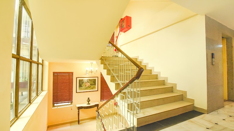 Tiger Inn - Tiger Inn 1686, Laskarhat Rd, Tagore Park, Block 1, Kolkata, West Bengal 700039, India