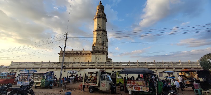 KSRTC Bus Stand, Srirangapattana - KSRTC Bus Stand, Srirangapattana, CMCR+9H9 Axis Bank ATM, ಶ್ರೀರಂಗಪಟ್ಟಣ, ಕರ್ನಾಟಕ 571438, India