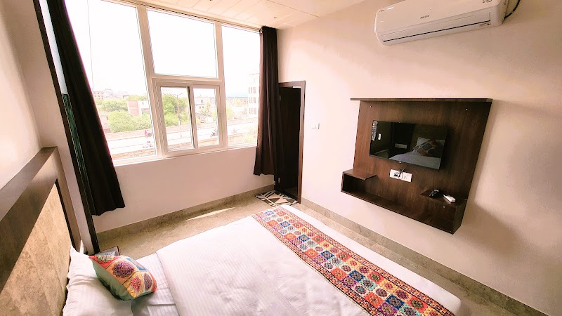 Hotel Delite - Hotel Delite, Near, Rani Bazar Over Bridge, Panchmukh, Bikaner, Rajasthan 334003, India