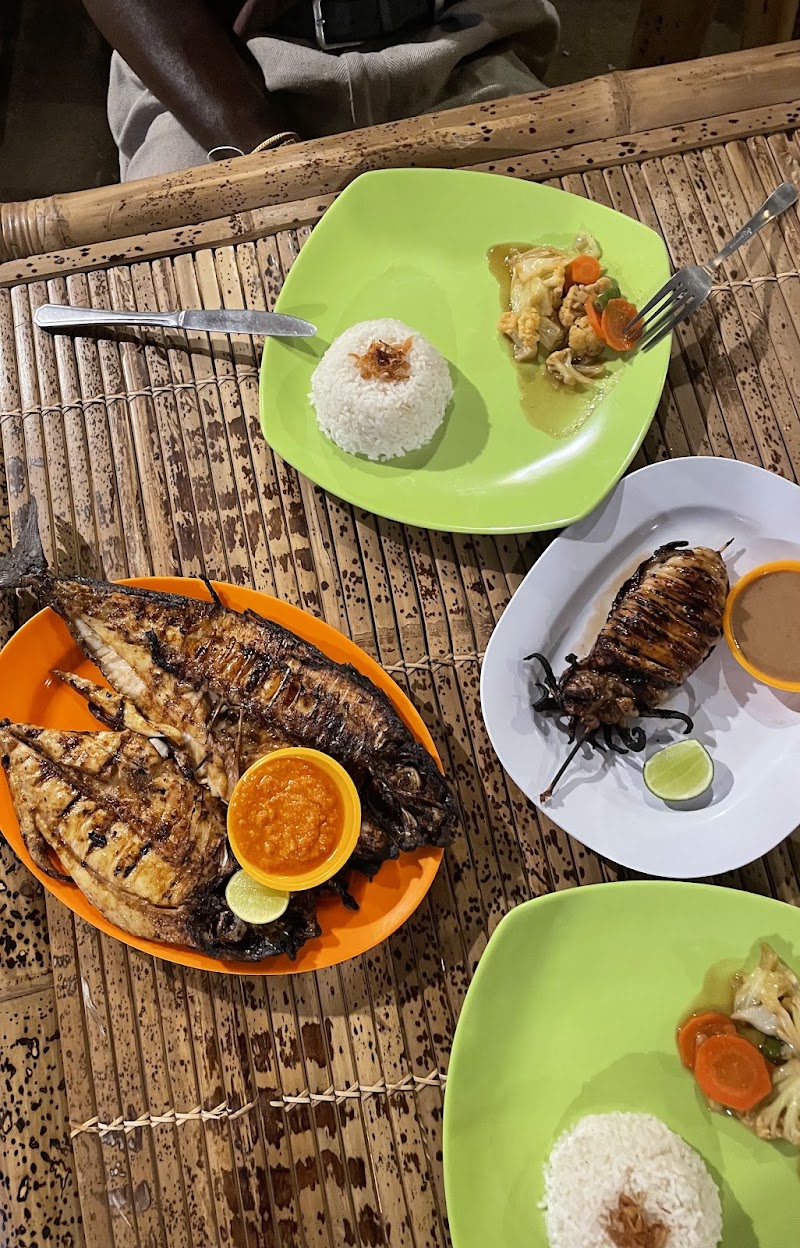WARUNG FISHERMAN - WARUNG FISHERMAN J3WM+X9P, Jl. Kartini, Gili Indah, Kec. Pemenang, Kabupaten Lombok Utara, Nusa Tenggara Bar., Indonesia