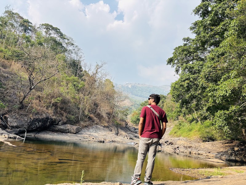 Pullumala Water Fall - Pullumala Water Fall 23P4+M4Q, Idukki Twp, Keralam 685565, India