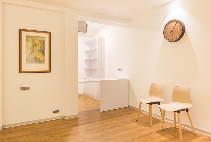 Dermaville Skin Clinic - Dermaville Skin Clinic 114/115, 27th Main Rd, Sector 2, HSR Layout, Bengaluru, Karnataka 560102, India