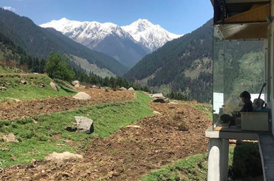 Zostel Rajgundha - Zostel Rajgundha 1st floor, Ishant Guest House Village Rajgundha Post office Badagran, Tehsil Multhan, Barot, Raj Gunda, Himachal Pradesh 175013, India