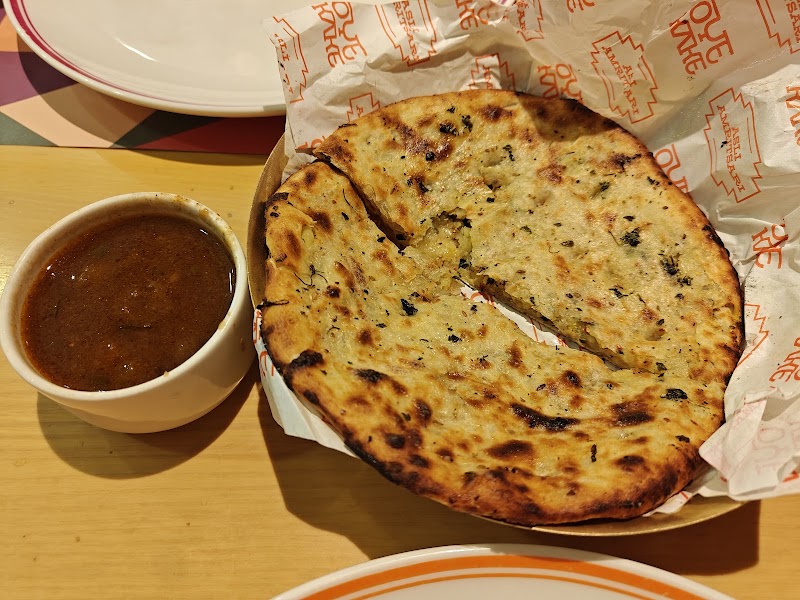 Oye Kake - Oye Kake R City Mall, Lal Bahadur Shastri Marg, Amrut Nagar, Ghatkopar West, Mumbai, Maharashtra 400086, India