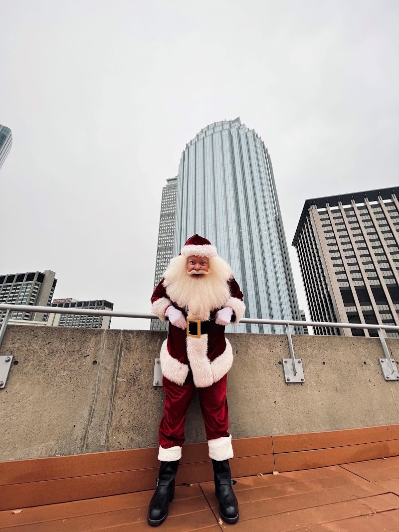 Santa Boston - Santa Boston 275 Washington St, Cambridge, MA 02139, USA