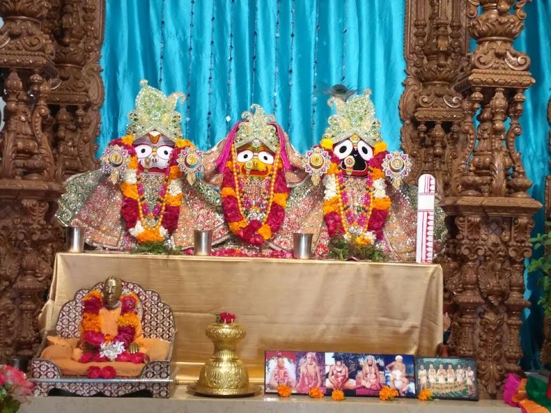 ISKCON Sri Sri Radha Damodar Mandir, Badshahpur, Gurugram - ISKCON Sri Sri Radha Damodar Mandir, Badshahpur, Gurugram ISKCON Gurgaon, Sector 67, Gurugram, Haryana 122101, India