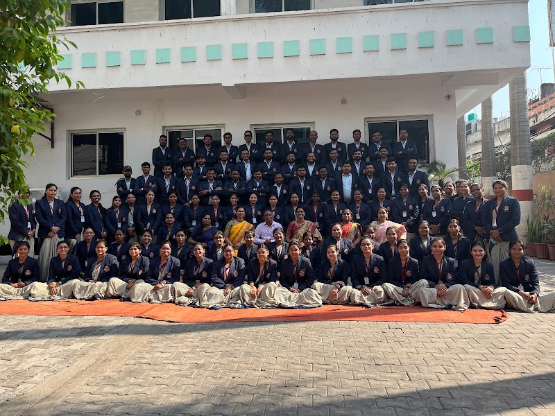 Mahatma Gandhi College, Raipur - Mahatma Gandhi College, Raipur, 7J3J+HW3, Station Rd, Behind Gurudwara, Nahar Para, Station Road, Moudhapara, Raipur, Chhattisgarh 492009, India