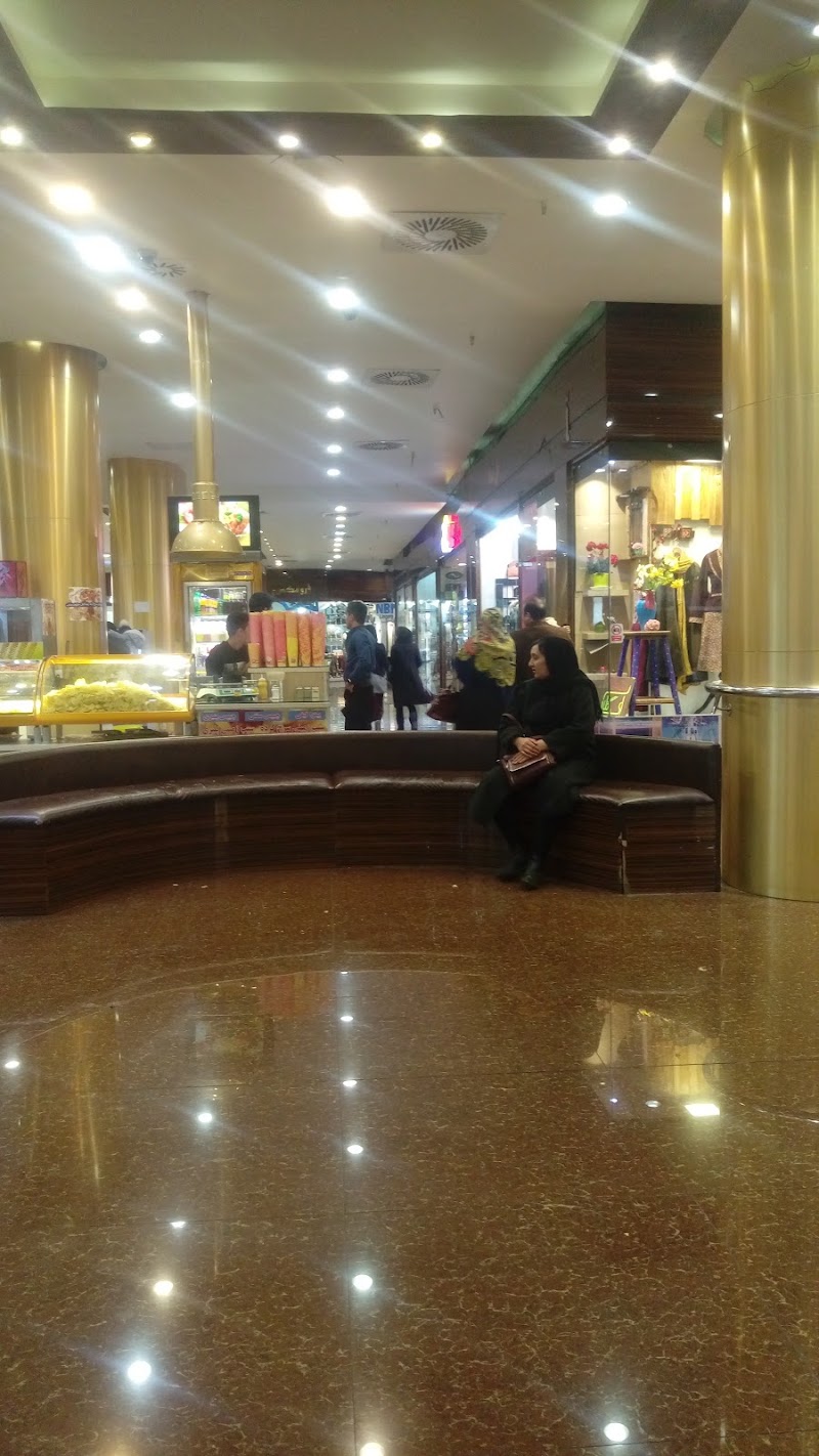 Noor Shopping Mall - Noor Shopping Mall, Zanjan, Imam Khomeini, MF8Q+Q68, Iran